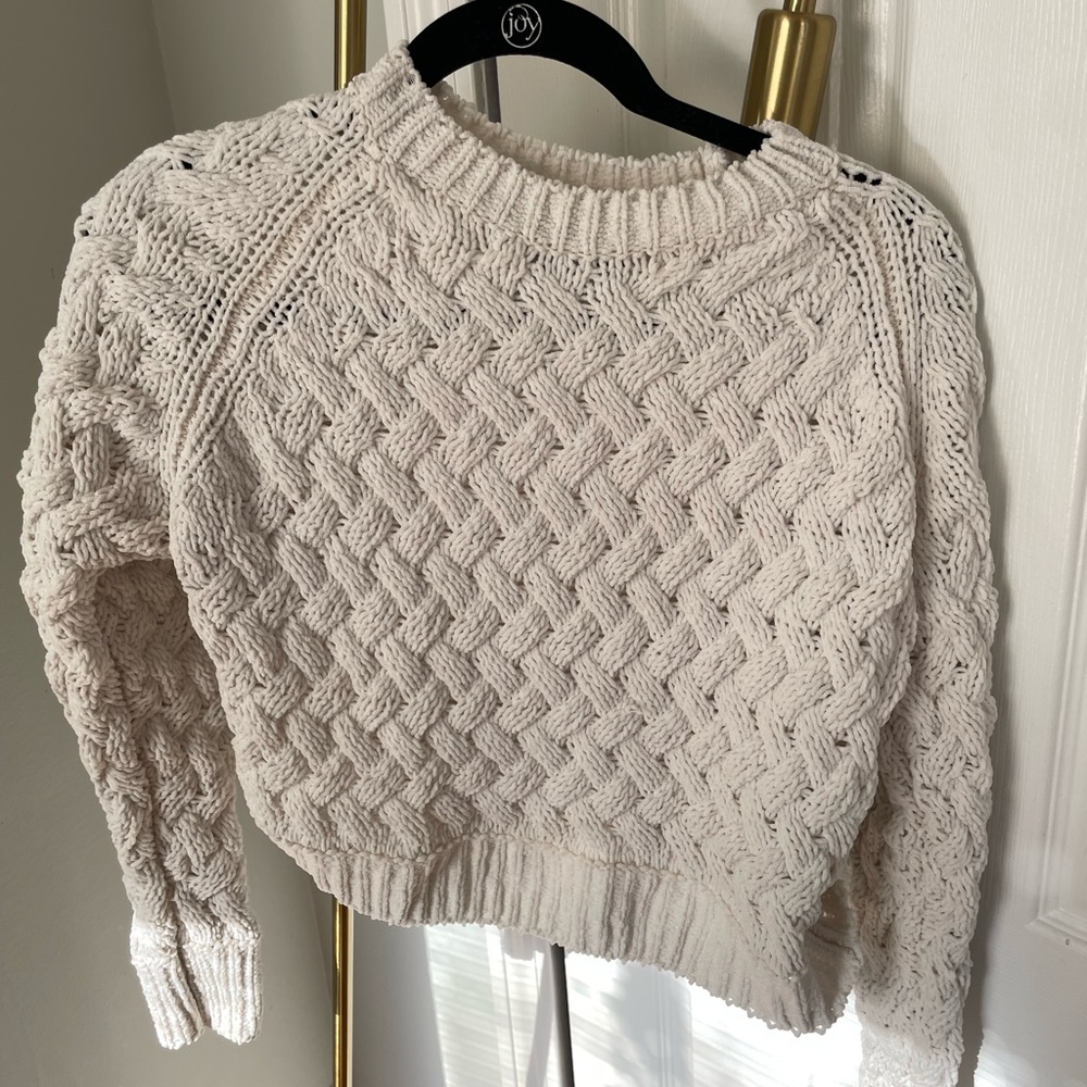 Women's Cream Cable Knit Sweater
